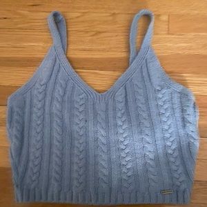 Blue crop top form hollister size small